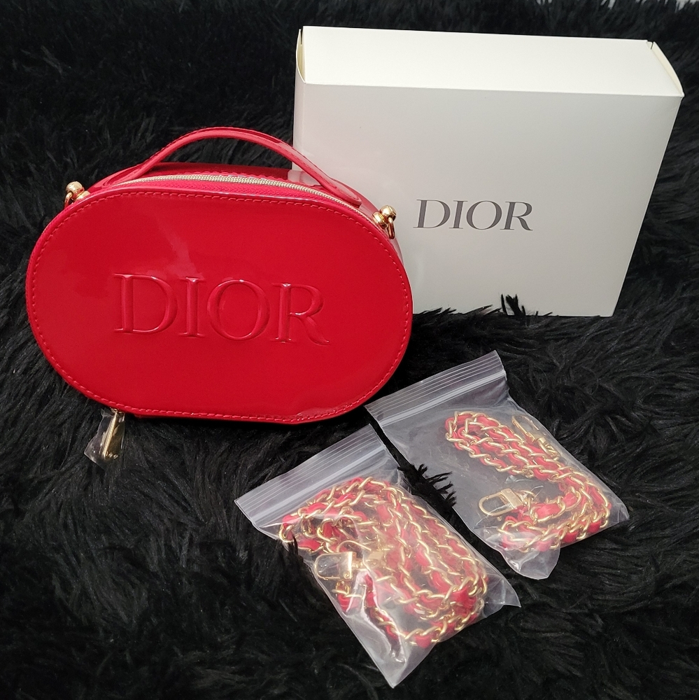 Dior Patent Leather Make Up Bag With Chain